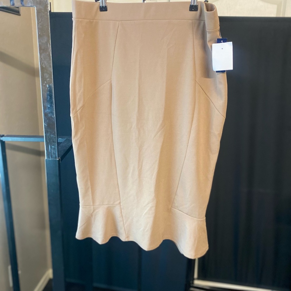 Tan pencil skirt